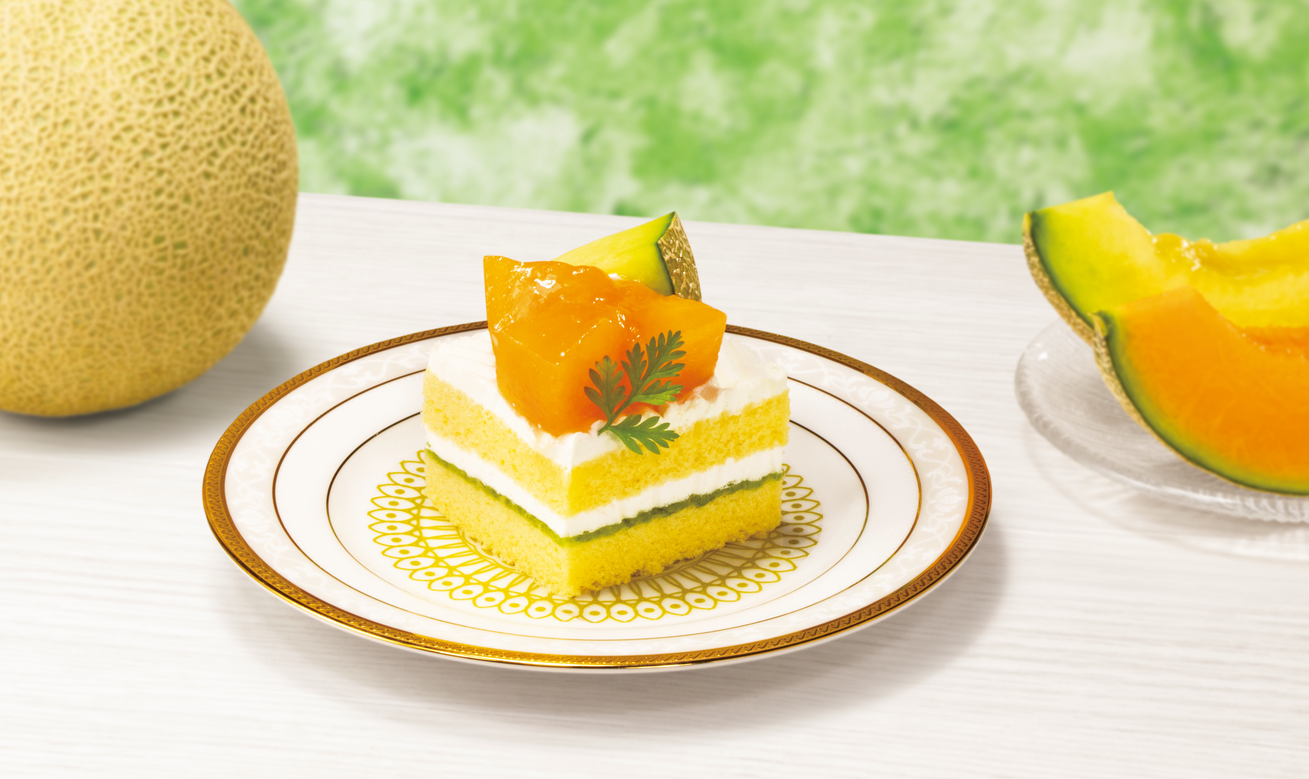 2607_ROYAL_国産ダブルメロンショートケーキ_ポスター用.png
