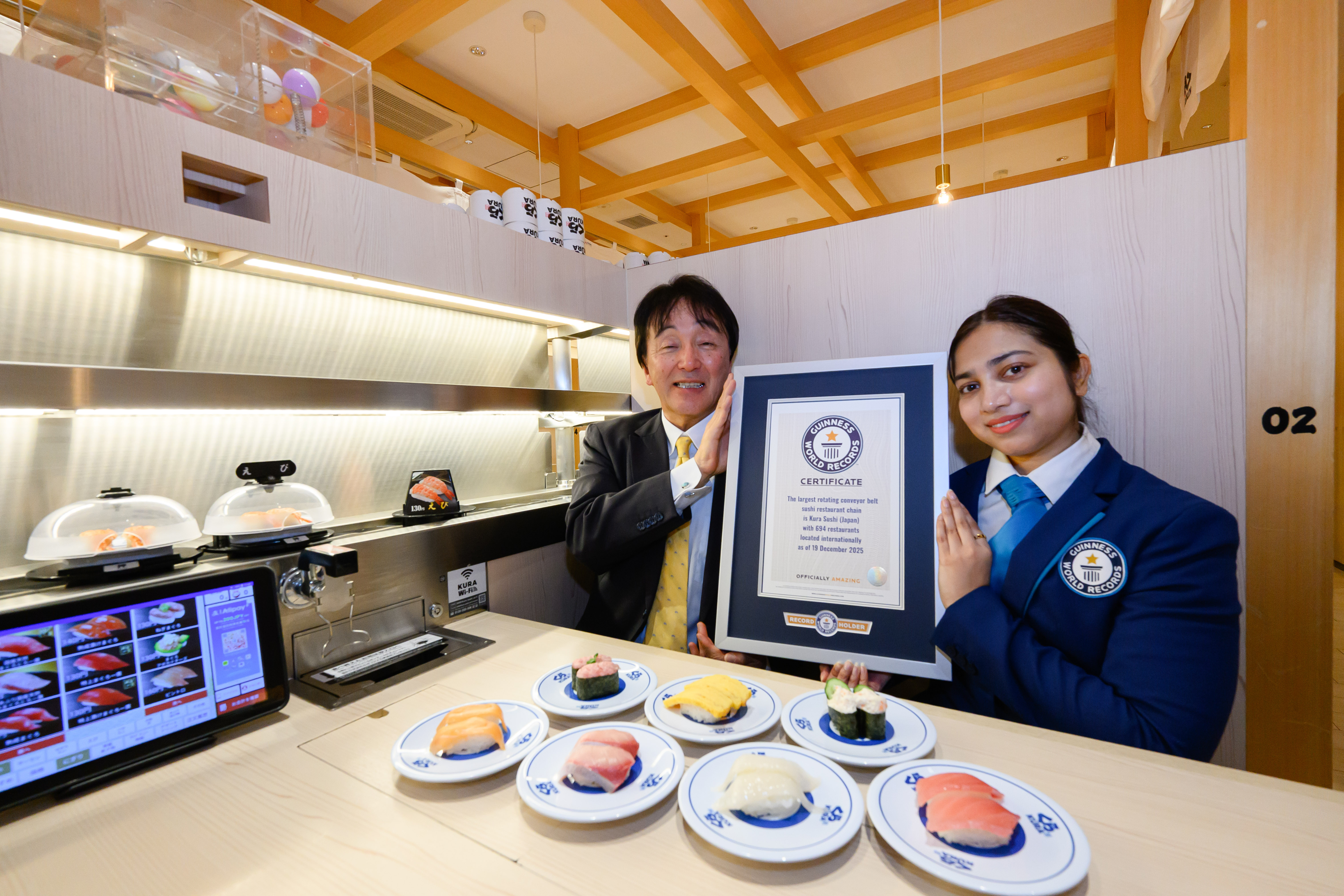 “まわる”文化を世界へ、そして未来へ 回転寿司 店舗数 世界No.1 ギネス世界記録™認定！