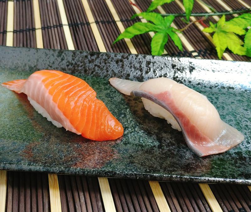 大手回転寿司チェーン初！魚のアラを養殖魚用飼料に活用し、育てた 「循環フィッシュ」2種を発売