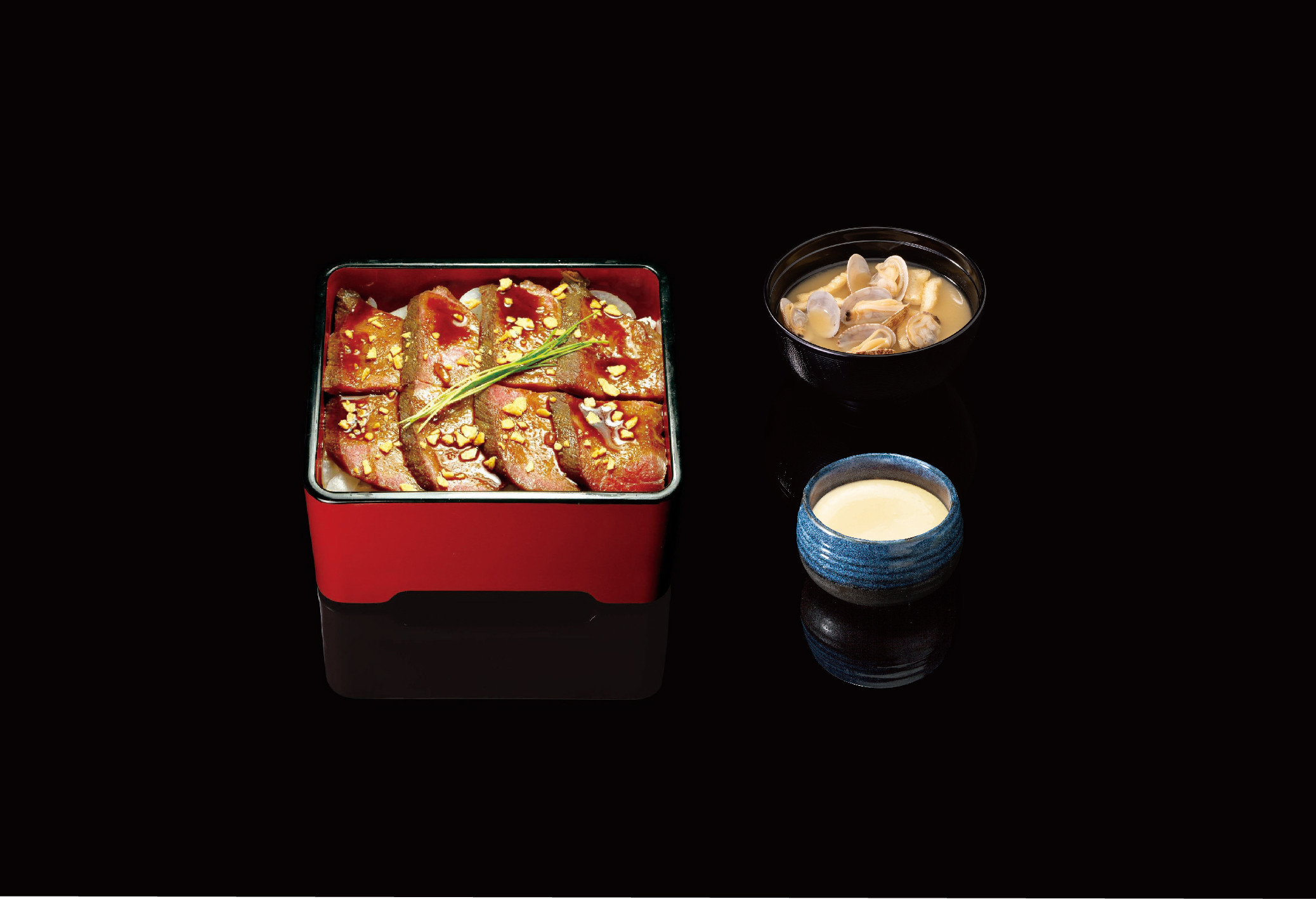 昼御膳　ローストビーフ重（リリース用）.jpg